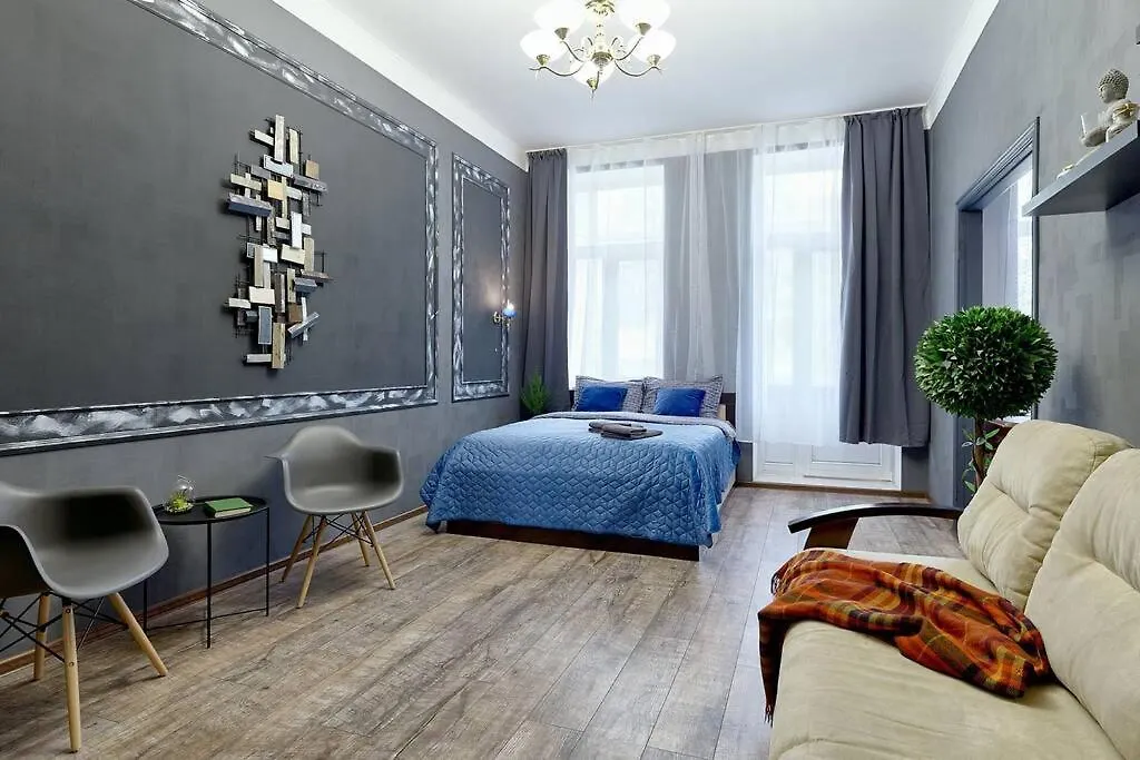 Apartment Лофт 100 М2 - Три Раздельных Спальни Улица Бассейная 13 Метро Дворец Спорта Kyiv