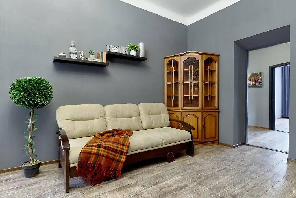 Apartment Лофт 100 М2 - Три Раздельных Спальни Улица Бассейная 13 Метро Дворец Спорта Kyiv